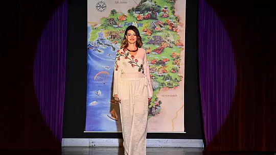 LİKYA İLMEKLERİ DEFİLESİ GÖZ KAMAŞTIRDI