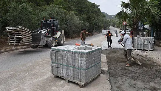 Ölüdeniz'de Yol Tamiratları Başladı