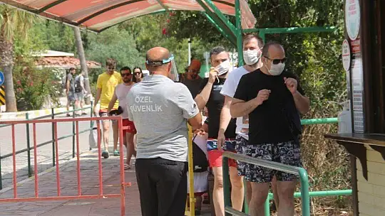 KISITLAMA BİTTİ, ÖLÜDENİZ'E KOŞTULAR