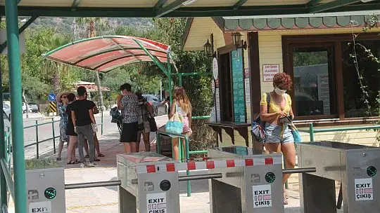 KISITLAMA BİTTİ, ÖLÜDENİZ'E KOŞTULAR