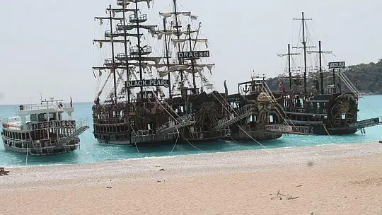 KISITLAMA BİTTİ, ÖLÜDENİZ'E KOŞTULAR