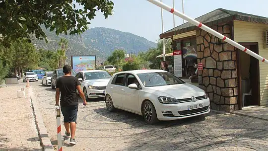KISITLAMA BİTTİ, ÖLÜDENİZ'E KOŞTULAR