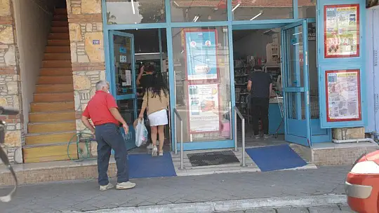 Halk Marketlere Koştu