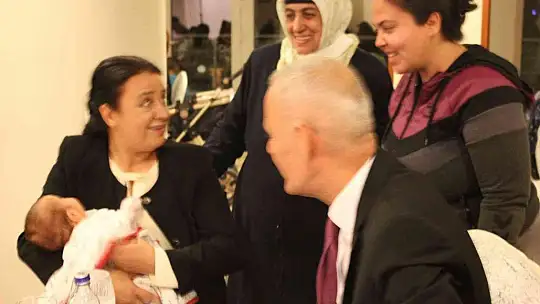Marmaris Kaymakamlığı, yardımlaşma vakfına kayıtlı vatandaşlara iftar programı düzenledi