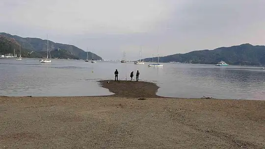 Marmaris'te deniz çekildi, olta balıkçılarının eli boş kaldı