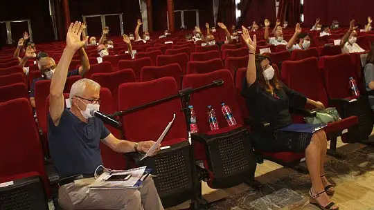 OKTAY SİDEKLİ'NİN İSMİ YAŞATILACAK