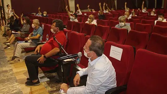 Fethiye Belediye Meclisi'nde komisyon üyeleri seçildi