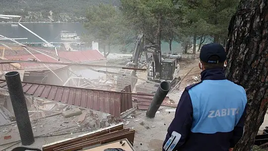 Menteşe'de kaçak yapıya geçit yok 