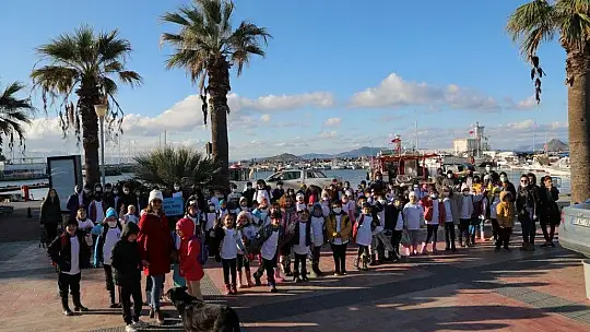 Miniklerden Çevre Temizliği