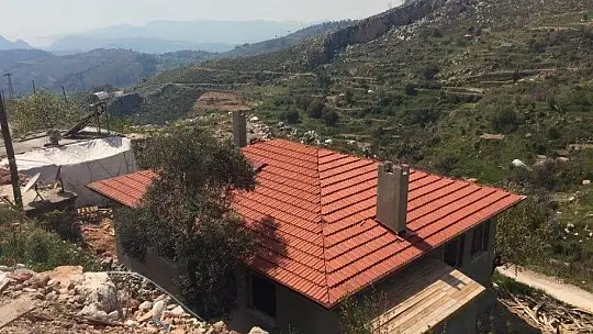 Muğla'da cinayet: Baba ve oğlu kavgalı olduğu komşusu tarafından öldürüldü (1)