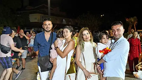 GÖCEK MEYDANI'NDA MÜZİKLİ AKŞAMLAR