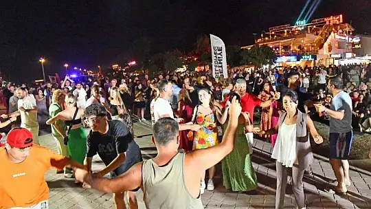 MÜZİKLİ AKŞAMLAR ÖLÜDENİZ'DE!