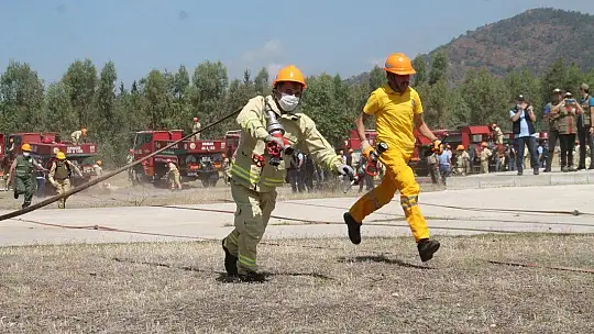 Yangın ekiplerine iş başı eğitimi