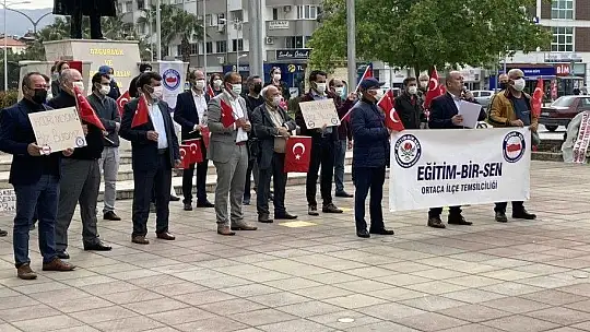 Ortaca'da Eğitim Bir-Sen'den emekli amirallerin açıklamasına tepki