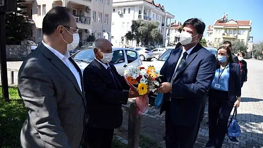 Karaca, Otizm Farkındalık Günü dolayısıyla ziyaretlerde bulundu