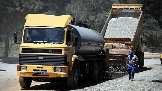 Ovacık Caddesi asfaltlanıyor
