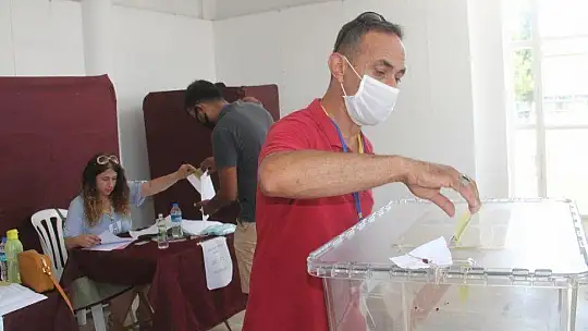 İYİ PARTİ FETHİYE İLÇE BAŞKANLIĞINA ALİ FATİH ÇOBAN SEÇİLDİ