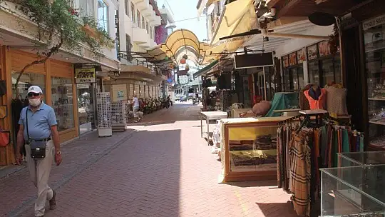 Paspatur Çarşısı esnafı ring seferleri istiyor