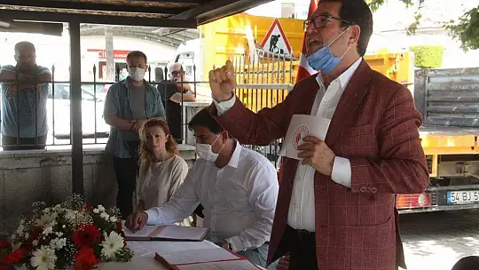 Kaymakam ve Belediye Başkanı protokol imzaladı