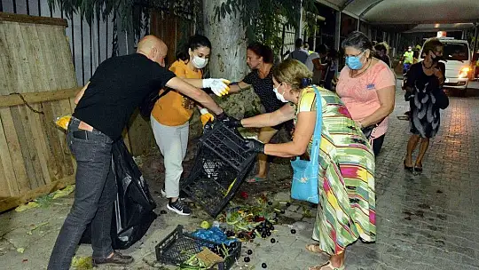 Semt Pazarlarından Kompost Gübreye