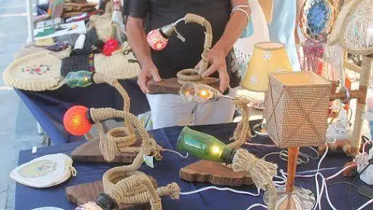 Normalleşme süreci ile stantlar açılmaya başlandı