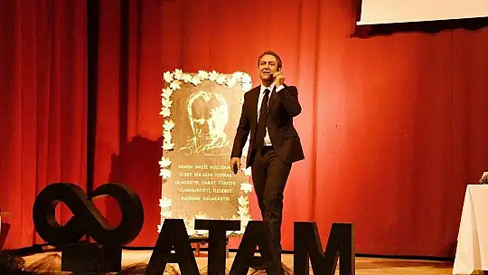 Sinan Meydan'dan Atatürk Söyleşisi