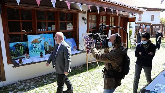 Tarihi Zahire Pazarı ve Türk Ebru Sanatı 'France 5 TV' kanalında 