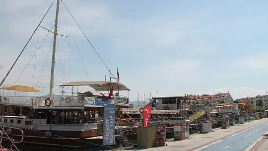 Fethiye'de sosyal mesafeli tekne turları başladı