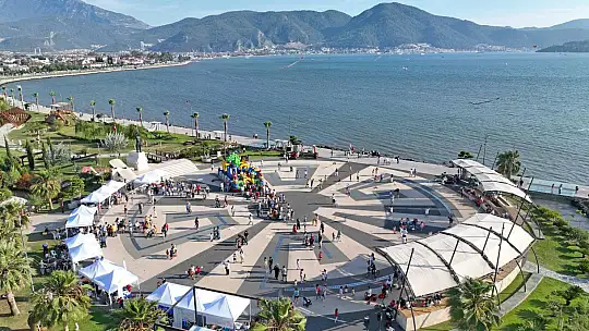 Gönüllerince eğlendiler