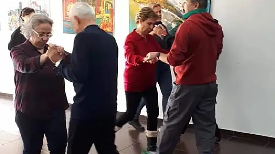 Tango Dersleri Hız Kesmiyor