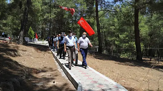 SEYDİKEMER'DE ŞEHİDE SAYGI ZİYARETİ