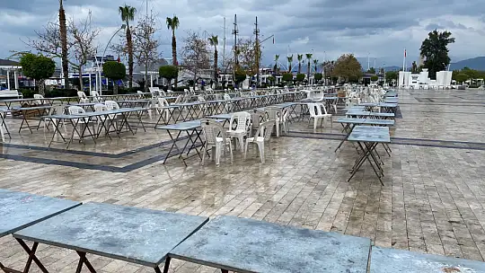 Fethiye Yeni Yıl Pazarı Yarına Ertelendi