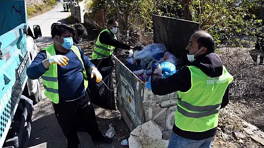 Yarımada'da temizlik çalışması yapıldı