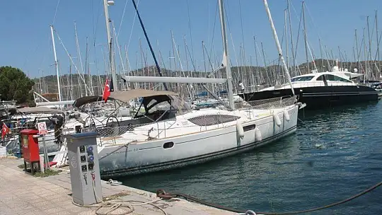 FETHİYE'DE İSKELE DOLDU