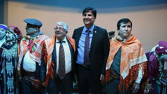 Yaren Gecesi Renkli Görüntülere Sahne Oldu