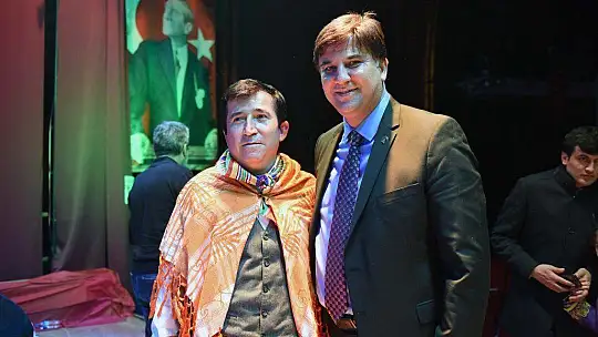 Yaren Gecesi Renkli Görüntülere Sahne Oldu