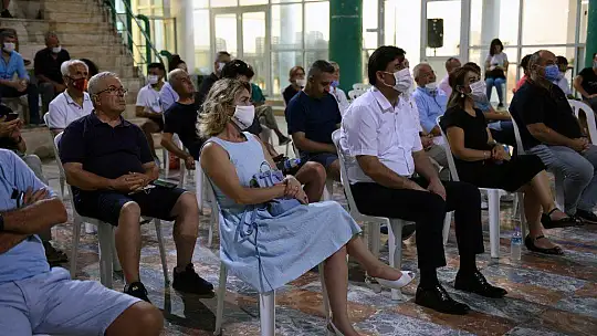 Demokrasi ve Yerel Yönetimler Konuşuldu