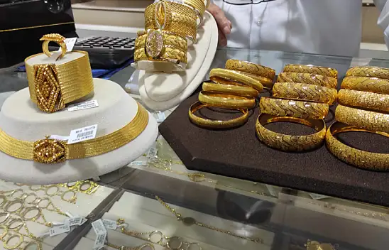 1 dolar 10 TL, gram altın 600 TL