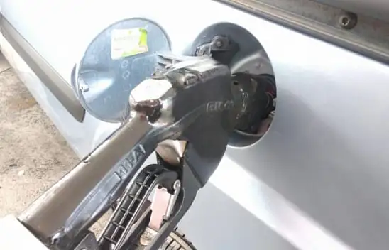 1 yılda akaryakıta rekor zam