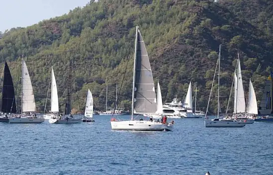 ATATÜRK KUPASI YELKEN YARIŞLARI SONA ERDİ