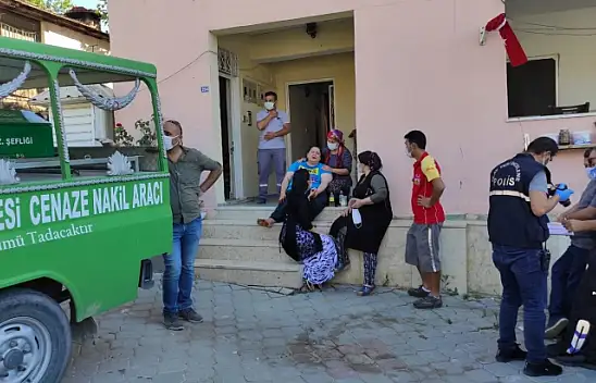 Banyoda düşerek hayatını kaybetti