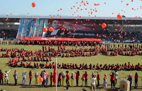 CUMHURİYETİMİZİN 99. YILDÖNÜMÜ TÖRENLERLE KUTLANACAK