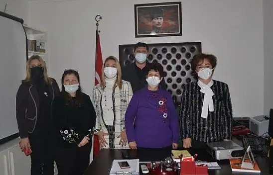 Demokrasi ve devrim şehitleri anıldı