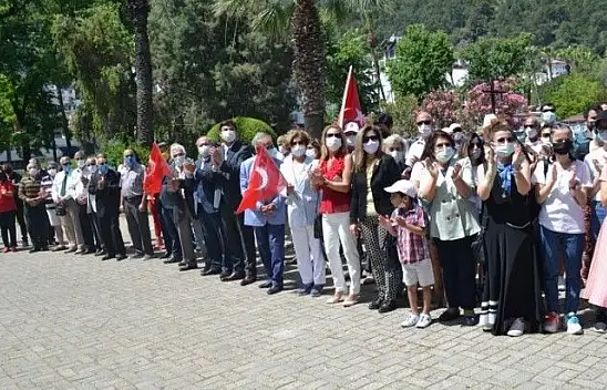 Fethiye'de STK'lardan 19 Mayıs kutlaması