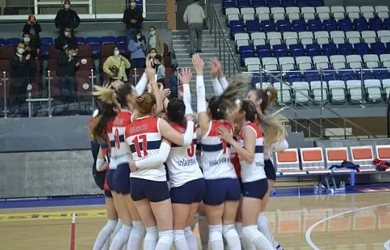 Fethiye'nin Sultanları Arkas'a da set vermedi 3-0