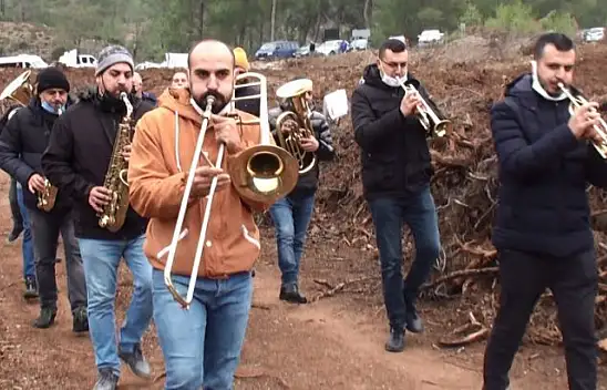 Fidan dikimi etkinliğine yoğun ilgi