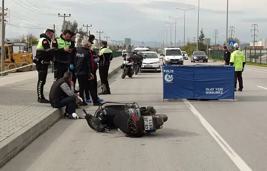 KAMYONET VE MOTORSİKLET ÇARPIŞTI 1 KİŞİ HAYATINI KAYBETTİ