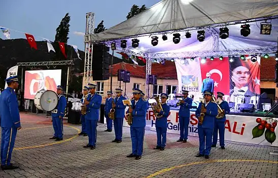 Kiraz festivali coşkuyla kutlandı