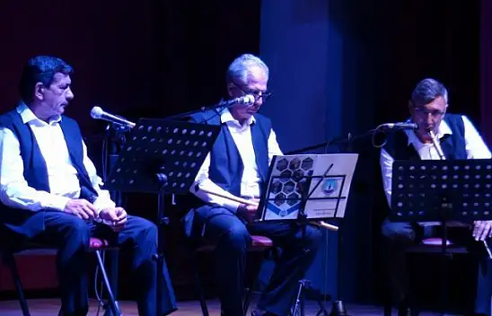 Konser büyük alkış topladı