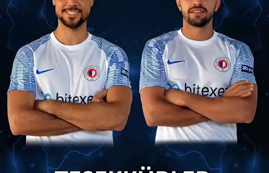 LACİVERT BEYAZLILAR 2 FUTBOLCU İLE YOLLARINI AYIRDI